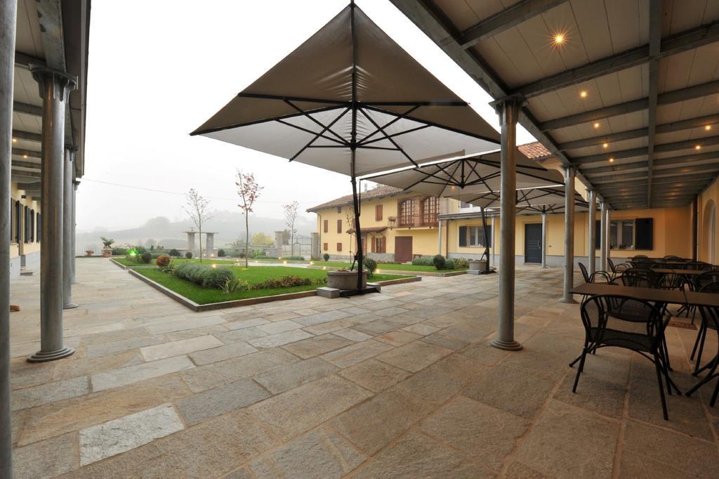 Agriturismo Cascina Varie Castagnito Εξωτερικό φωτογραφία