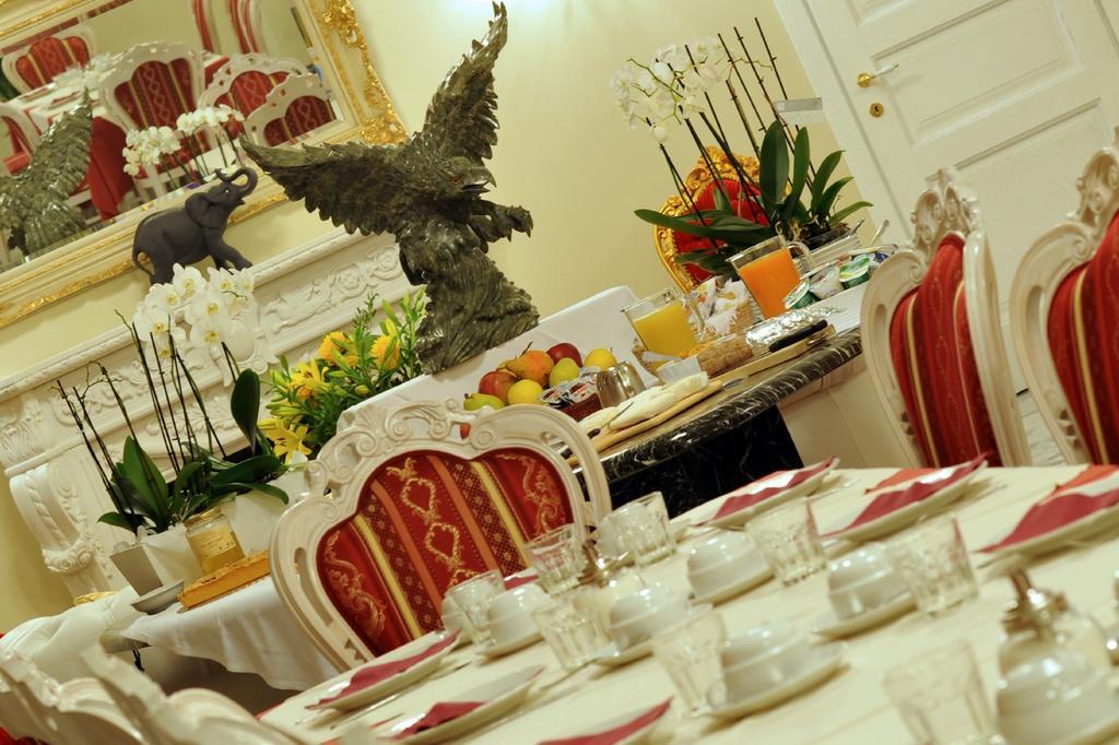 Agriturismo Cascina Varie Castagnito Εξωτερικό φωτογραφία